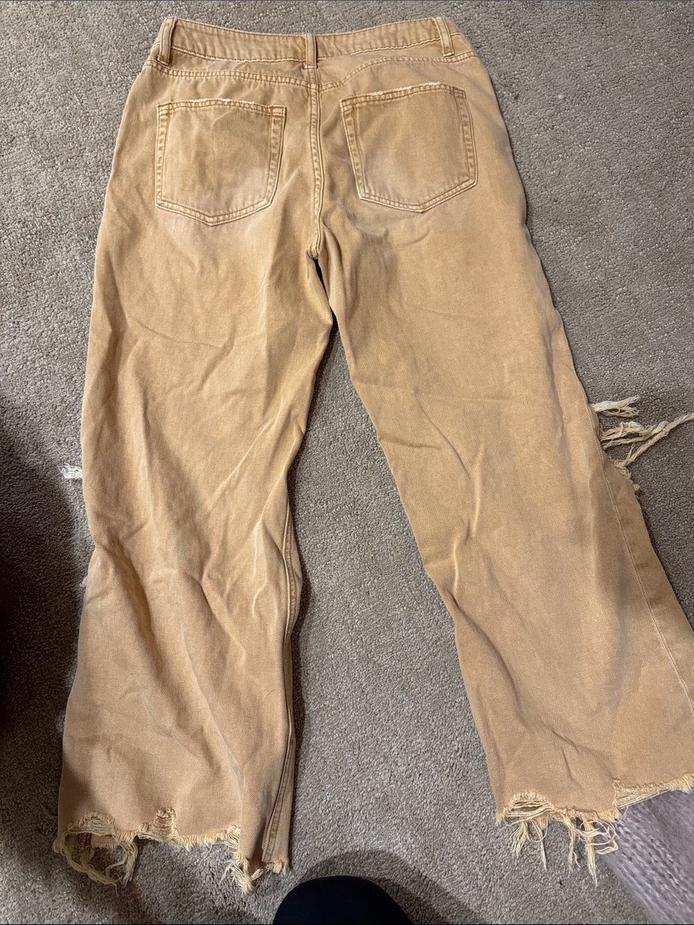 Vervet Women’s Distressed Wide-Leg Jeans in Tan - Picture 4 of 4